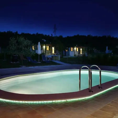 Apartment Romantik For Max 4 People, Kids Friendly With Playground And Pool *
